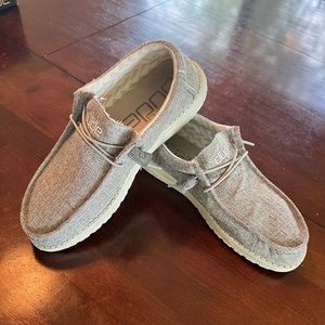 Hey Dude Wally Linen shoes